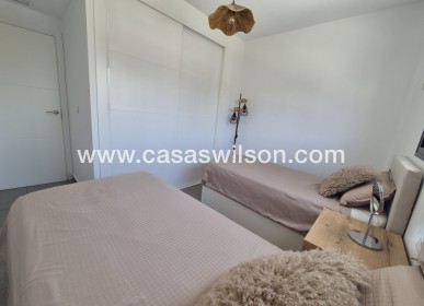 Sale - Apartment - Las Filipinas - Inland