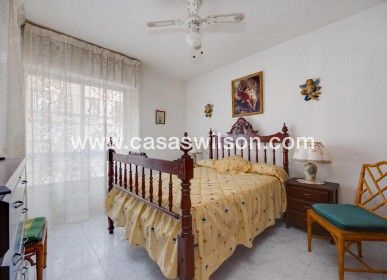 Sale - Apartment - Torrevieja - Playa del Cura