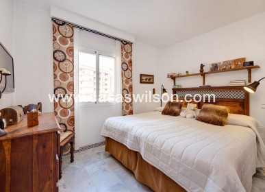 Sale - Apartment - Torrevieja - Playa de los Locos