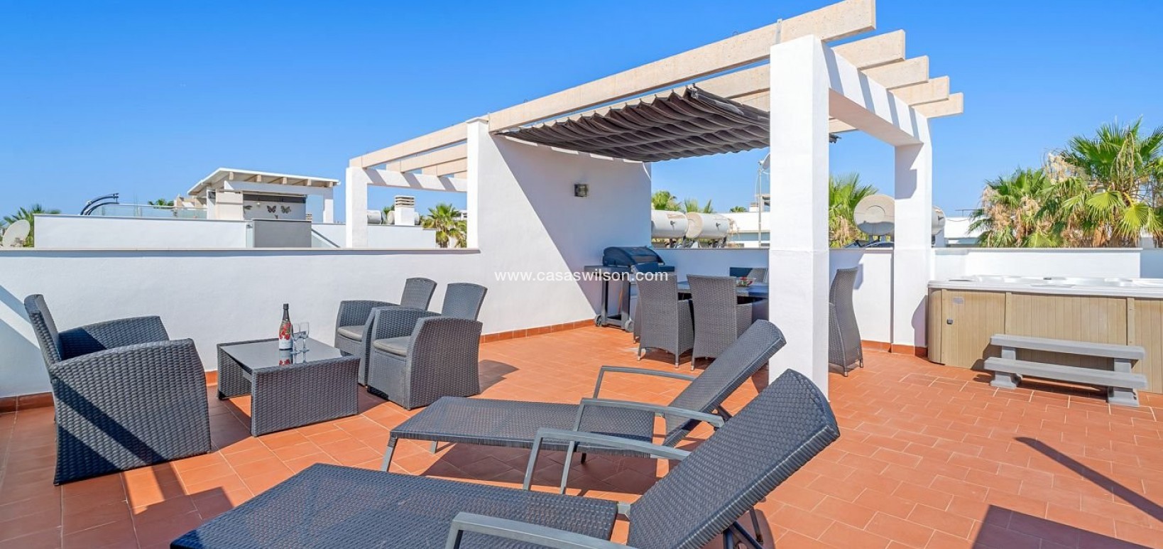 Sale - Bungalow - Punta Prima - Costa Blanca