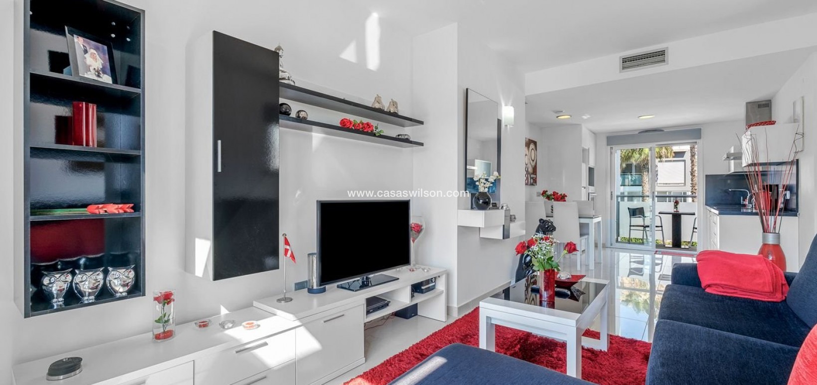 Sale - Bungalow - Punta Prima - Costa Blanca