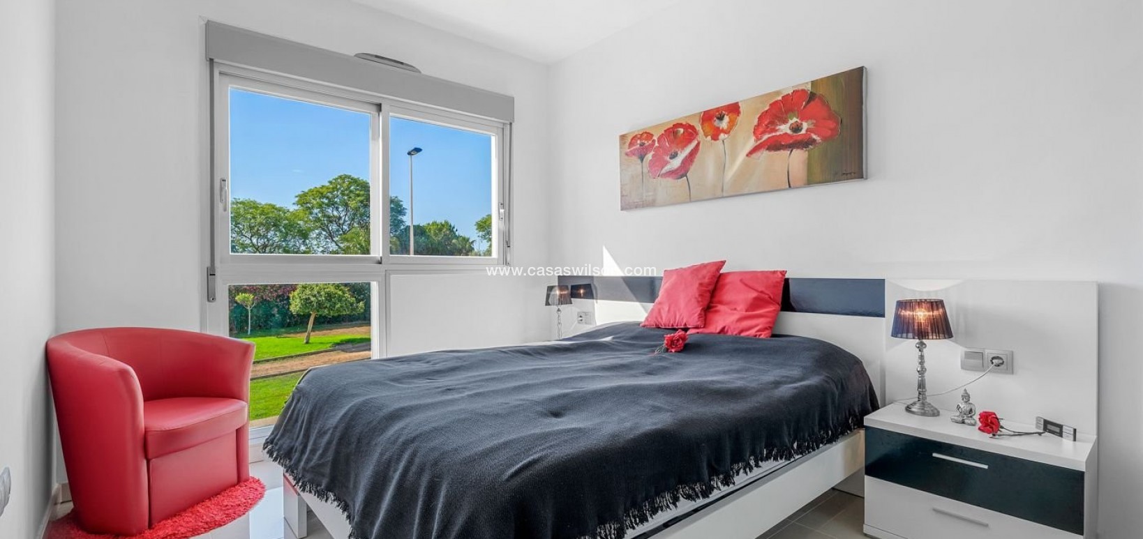 Sale - Bungalow - Punta Prima - Costa Blanca