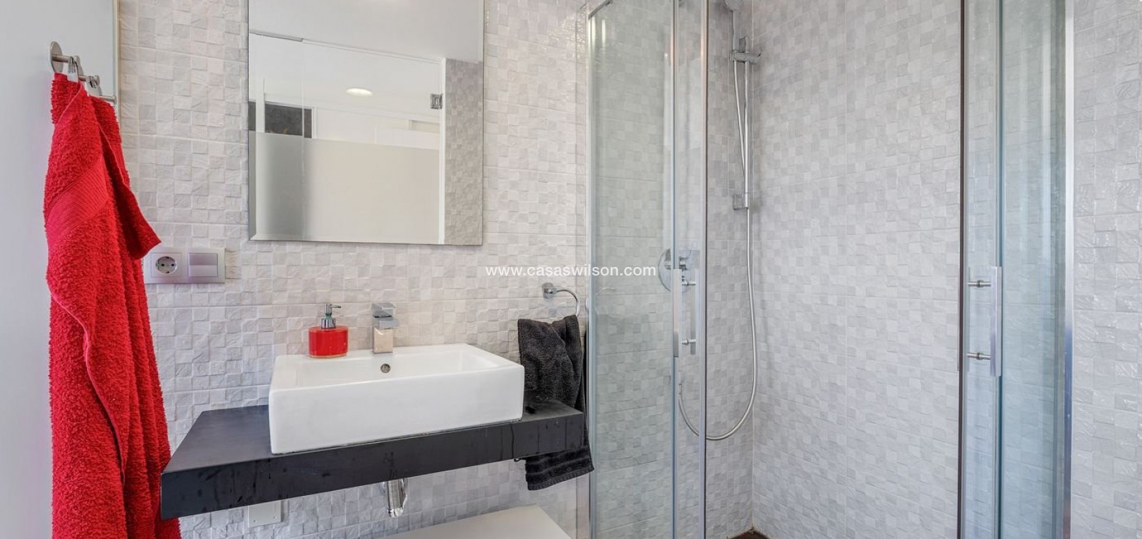 Sale - Bungalow - Punta Prima - Costa Blanca