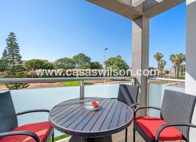 Sale - Bungalow - Punta Prima - Costa Blanca