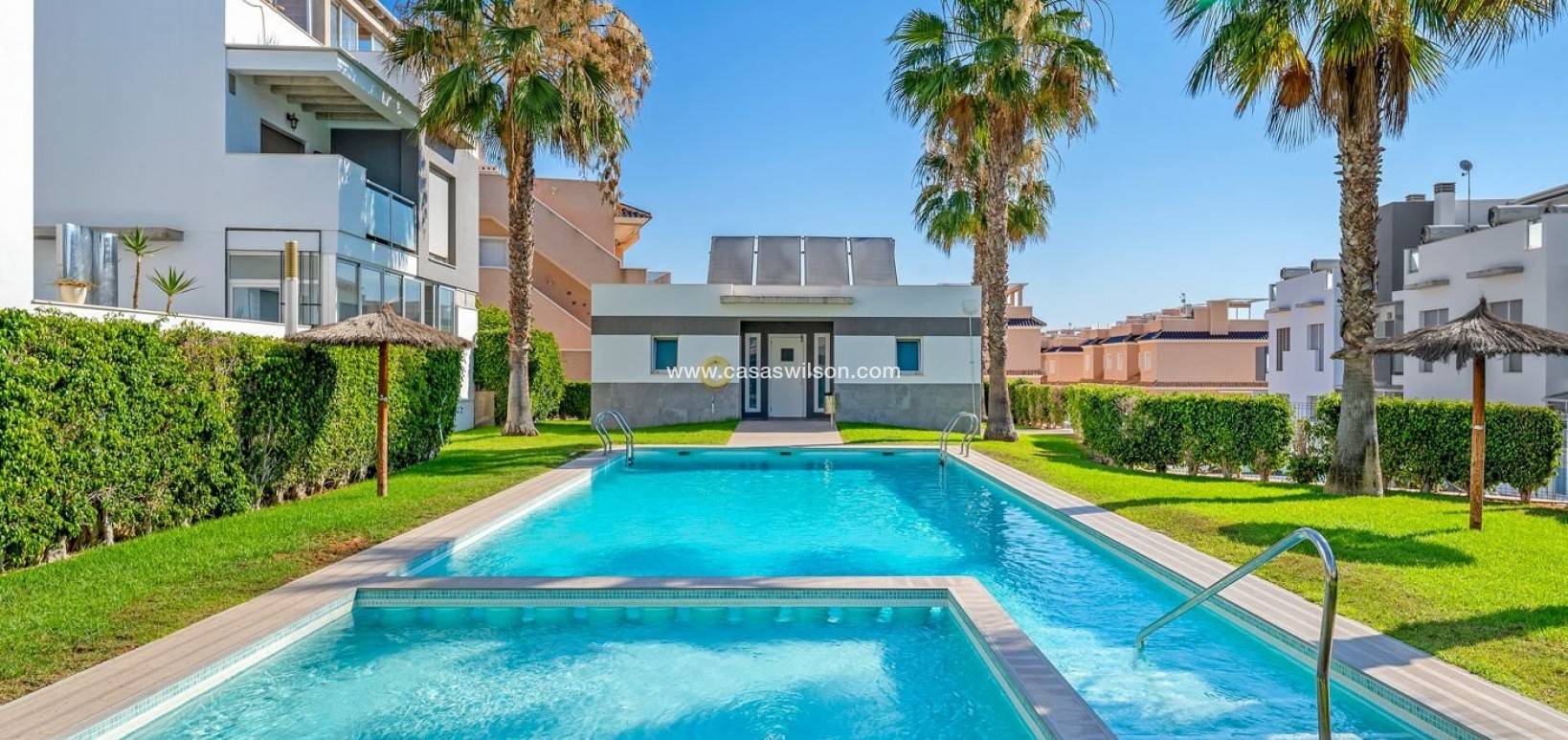 Sale - Bungalow - Punta Prima - Costa Blanca