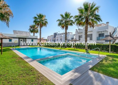 Sale - Bungalow - Punta Prima - Costa Blanca