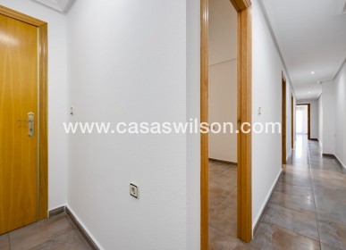 Sale - Appartement - Torrevieja - Centro