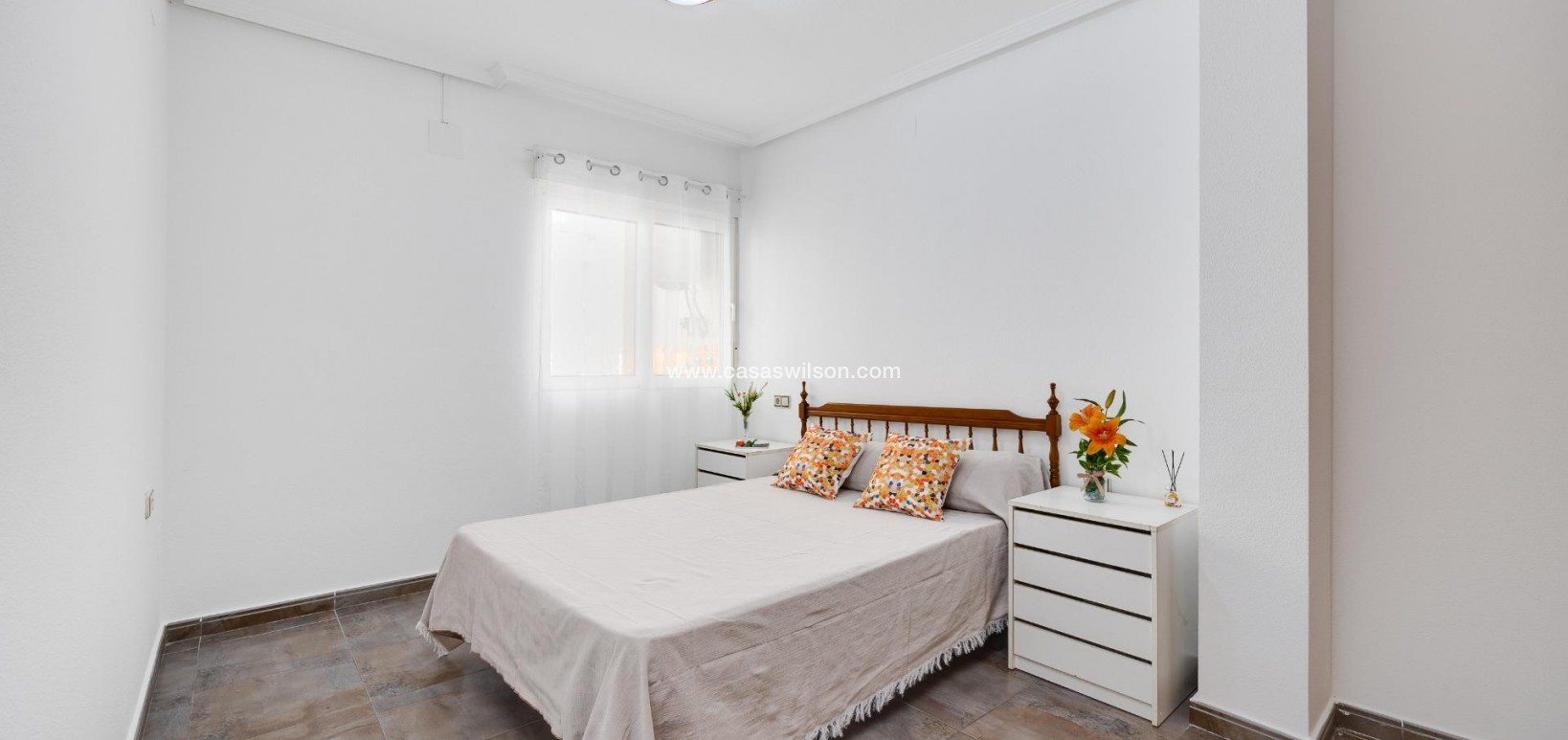 Sale - Appartement - Torrevieja - Centro