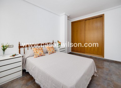 Sale - Appartement - Torrevieja - Centro