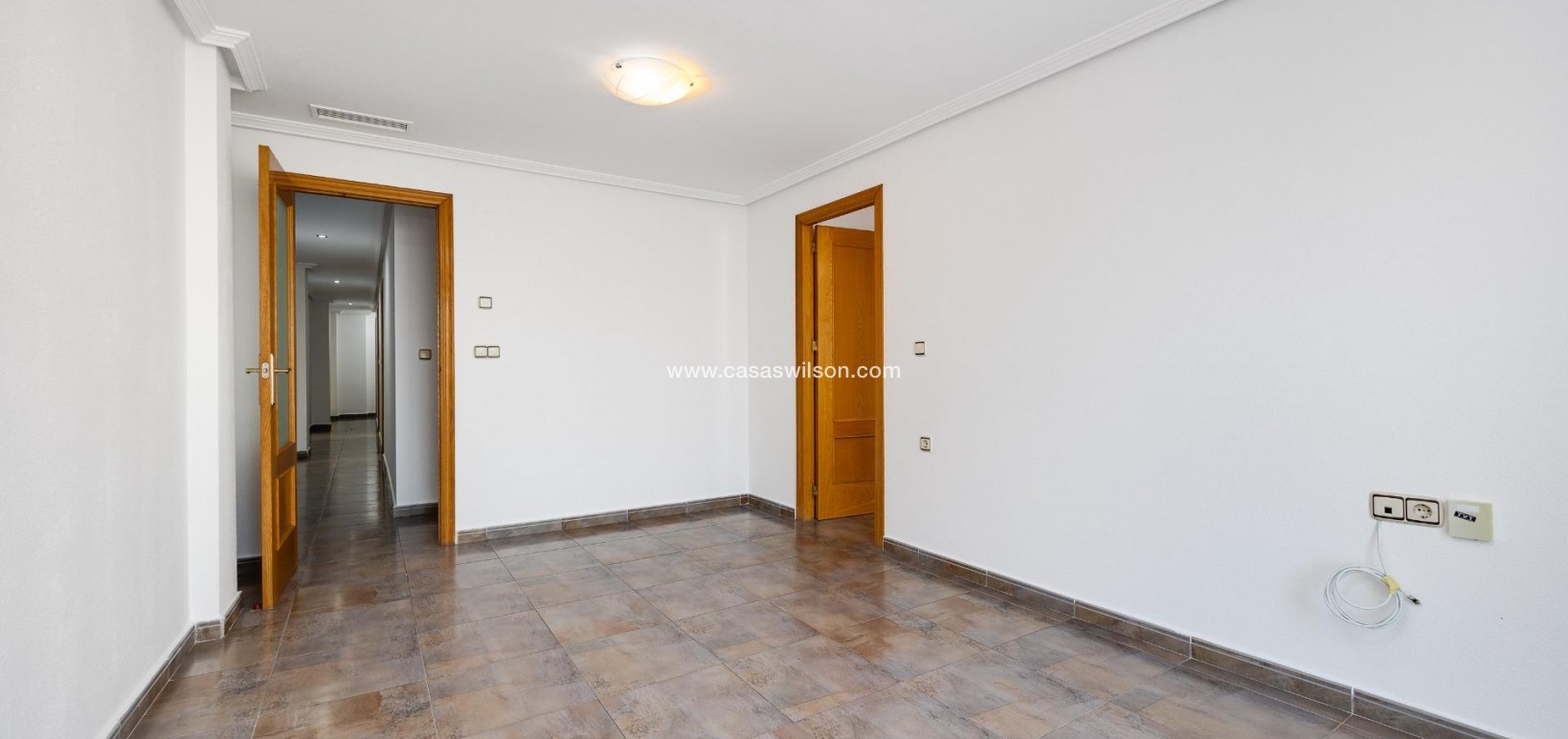 Sale - Appartement - Torrevieja - Centro