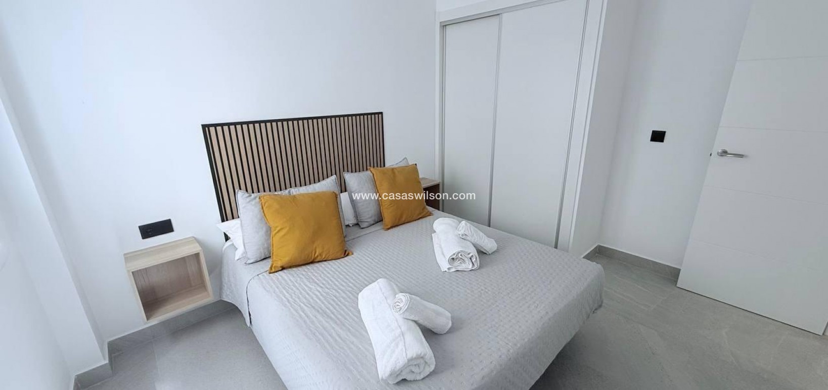 Sale - Apartment - Torrevieja - La Mata