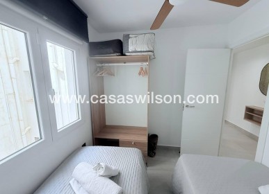 Sale - Apartment - Torrevieja - La Mata