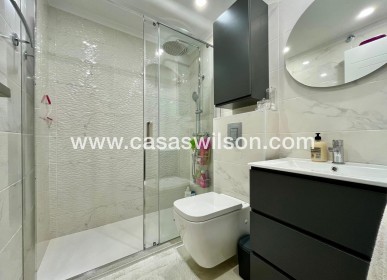 Sale - Appartement - Torrevieja - Costa Blanca