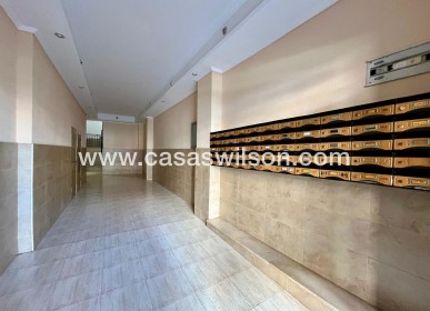 Sale - Appartement - Torrevieja - Costa Blanca