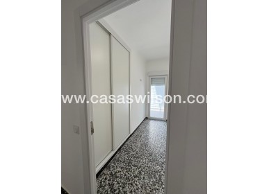 Sale - Townhouse - Torrevieja - Centro