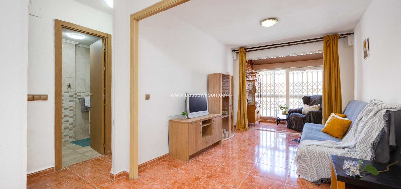 Sale - Apartment - Torrevieja - Playa de los Naufragos