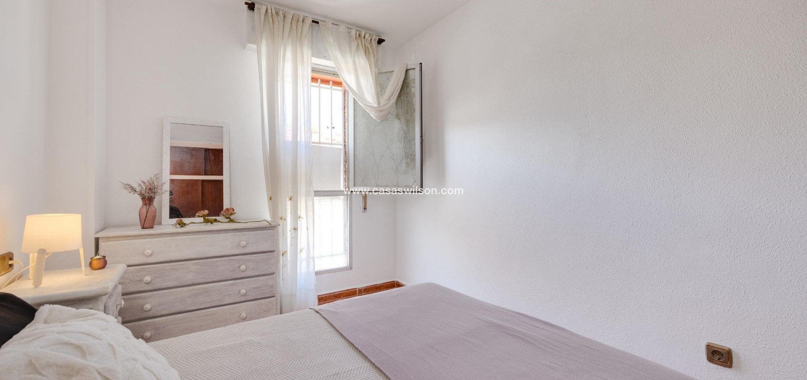 Sale - Apartment - Torrevieja - Playa de los Naufragos