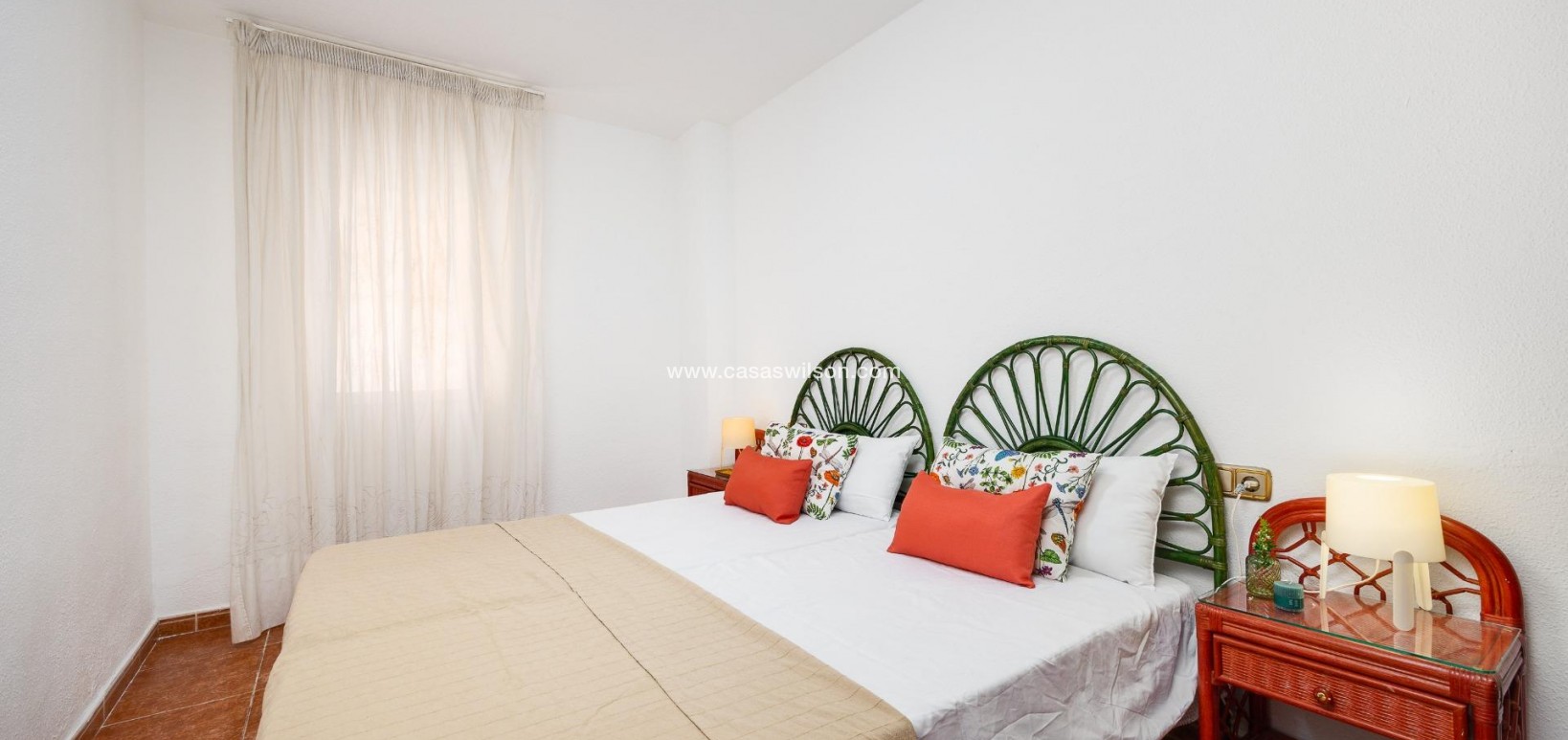 Sale - Apartment - Torrevieja - Playa de los Naufragos