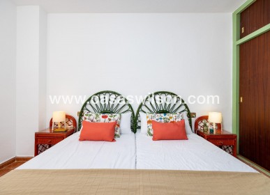 Sale - Apartment - Torrevieja - Playa de los Naufragos