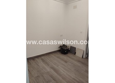 Venta - Apartamento - Torrevieja - Centro