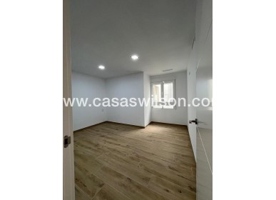 Sale - Appartement - Torrevieja - La Mata