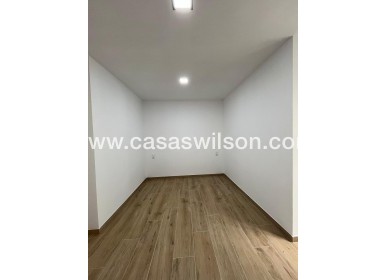 Sale - Appartement - Torrevieja - La Mata