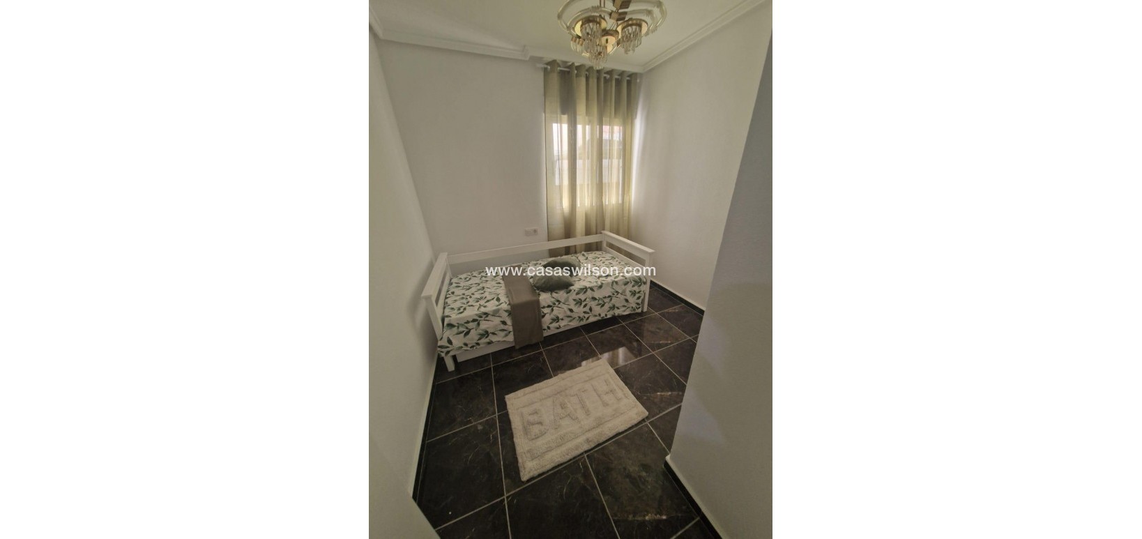 Sale - Apartment - Torrevieja - Centro - Muelle Pesquero