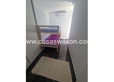 Sale - Apartment - Torrevieja - Centro - Muelle Pesquero