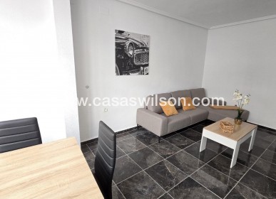 Sale - Apartment - Torrevieja - Centro - Muelle Pesquero