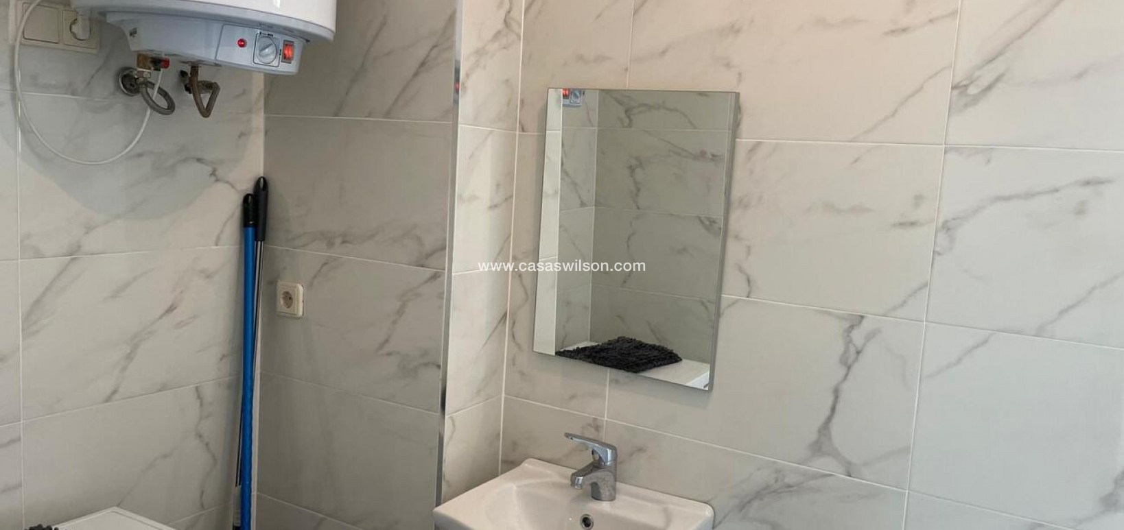 Sale - Apartment - Torrevieja - LA LOMA