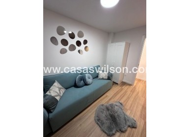 Sale - Apartment - Torrevieja - Estacion De Autobuses