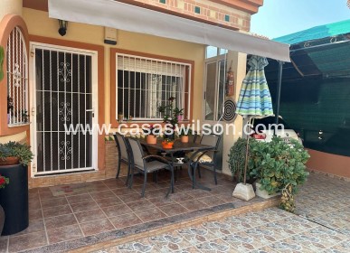 Sale - Villa - Orihuela Costa - Playa Flamenca