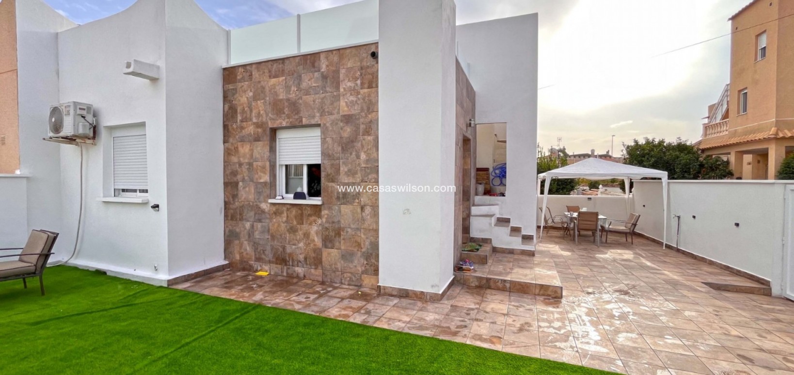 Sale - Bungalow - Orihuela Costa - Costa Blanca