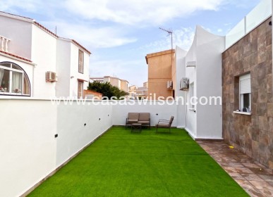 Sale - Bungalow - Orihuela Costa - Costa Blanca