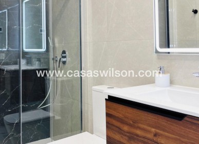 Sale - Appartement - Torrevieja - Costa Blanca