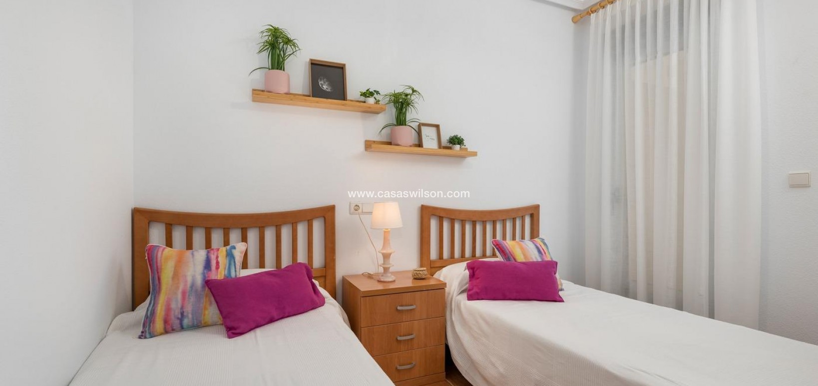 Sale - Appartement - Guardamar del Segura - Pueblo