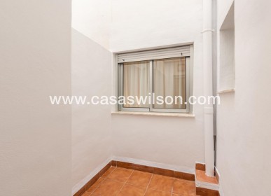 Sale - Appartement - Guardamar del Segura - Pueblo