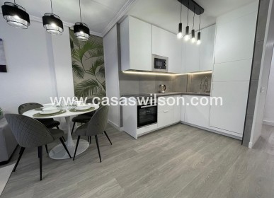 Sale - Appartement - Torrevieja - Centro