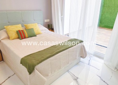 Sale - Apartment - Torrevieja - Playa del Cura