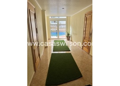 Sale - Apartment - Torrevieja - Centro