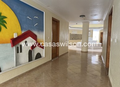 Sale - Apartment - Torrevieja - Centro