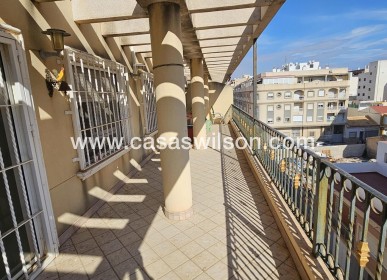 Sale - Apartment - Torrevieja - CENTRE