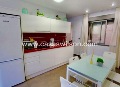 Sale - Apartment - Guardamar del Segura - Pueblo