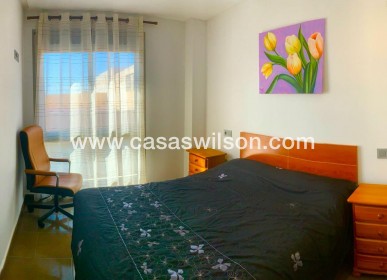 Sale - Apartment - Guardamar del Segura - Pueblo