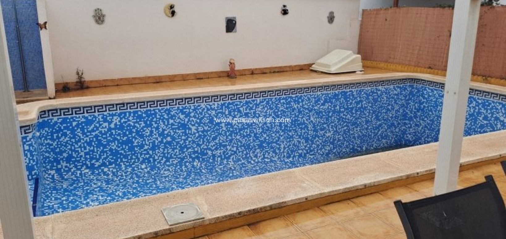 Sale - Villa - Hondón de las Nieves - Inland