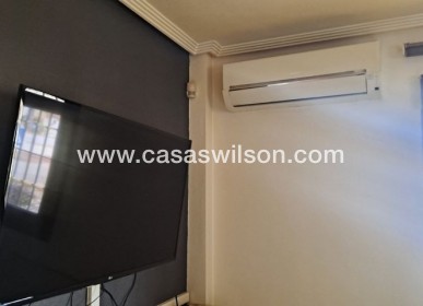 Sale - Villa - Hondón de las Nieves - Inland