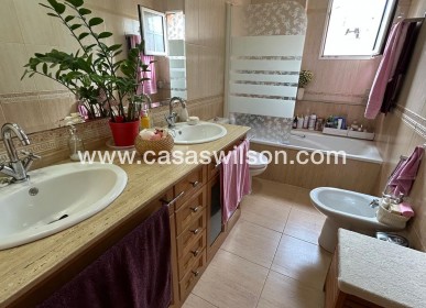 Sale - Villa - Los Montesinos - Costa Blanca