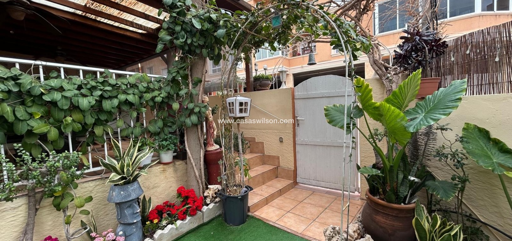 Sale - Villa - Los Montesinos - Costa Blanca