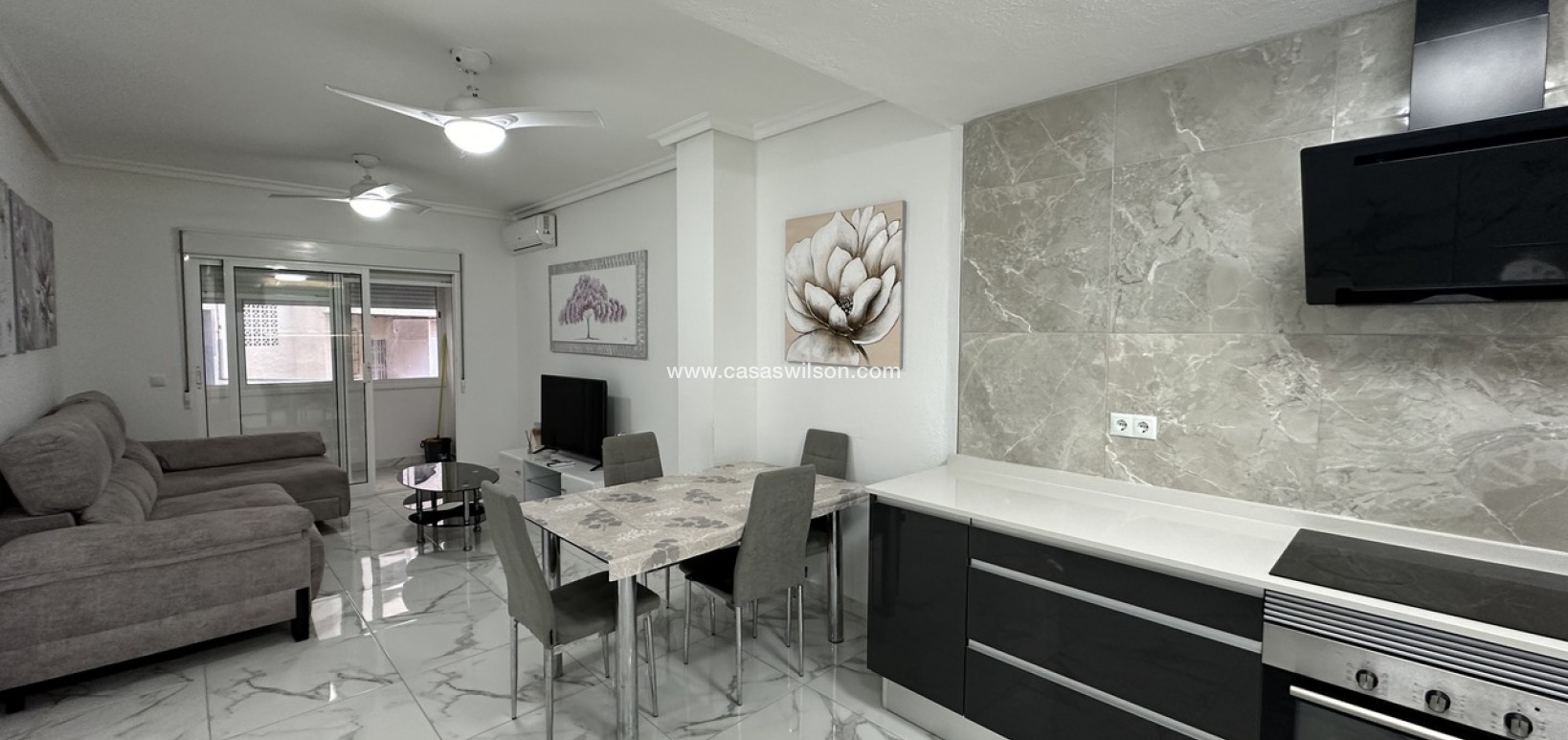 Sale - Apartment - Torrevieja - Costa Blanca