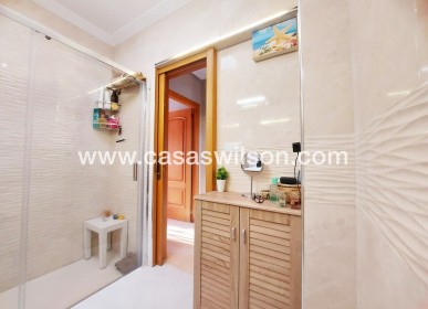 Sale - Townhouse - Torrevieja